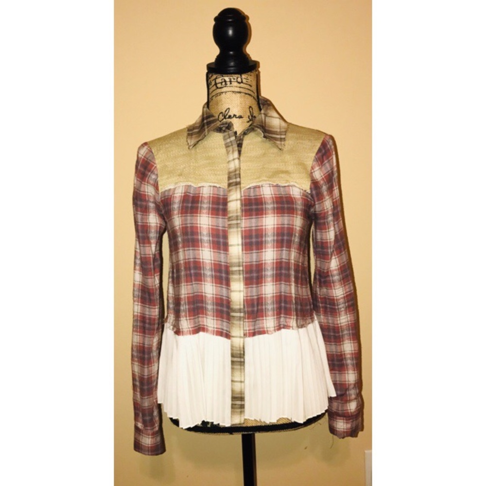 Long sleeve, flannel pleated skirt bottom blouse